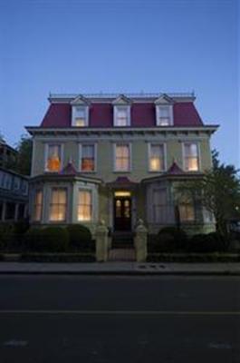 фото отеля Barksdale House Inn