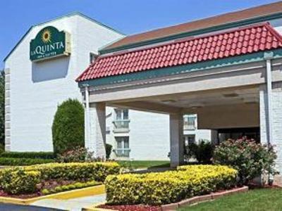 фото отеля La Quinta Inn & Suites Atlanta Airport