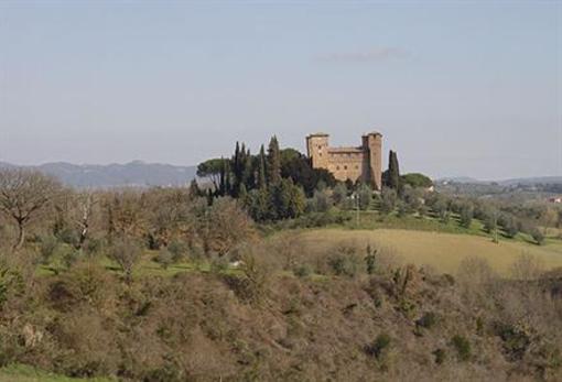 фото отеля Castello delle quattro torra