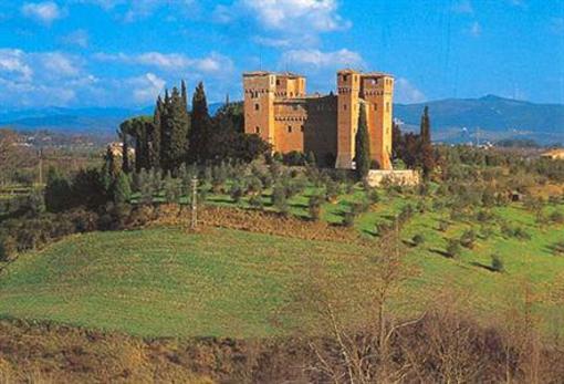 фото отеля Castello delle quattro torra