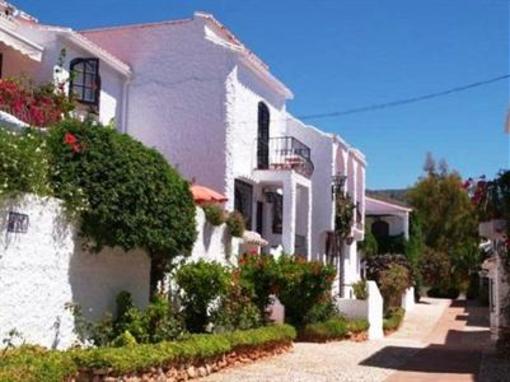 фото отеля Capistrano Villages Apartments Nerja