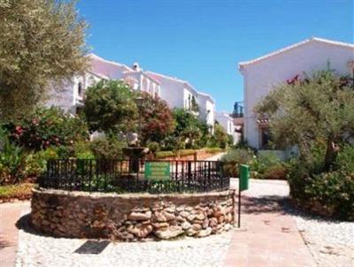 фото отеля Capistrano Villages Apartments Nerja