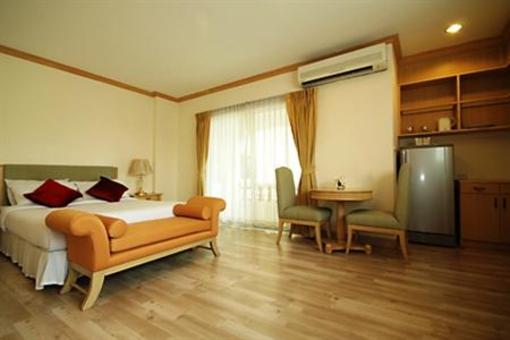 фото отеля Romance Bangna Hotel