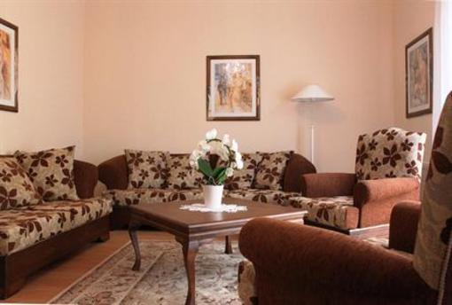фото отеля Renusz Hotel