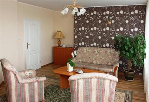 фото отеля Renusz Hotel