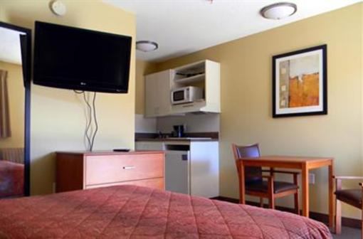 фото отеля Stay Inn & Suites Downtown Detroit