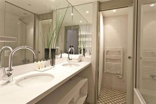 фото отеля Palauet Tres Torres Apartment Barcelona