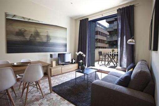 фото отеля Palauet Tres Torres Apartment Barcelona