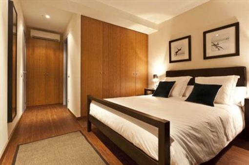 фото отеля Palauet Tres Torres Apartment Barcelona