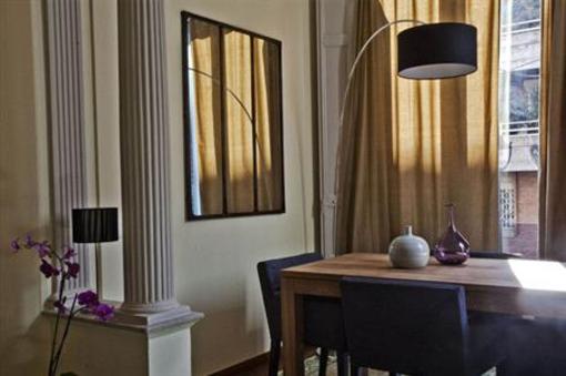 фото отеля Palauet Tres Torres Apartment Barcelona