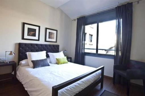 фото отеля Palauet Tres Torres Apartment Barcelona