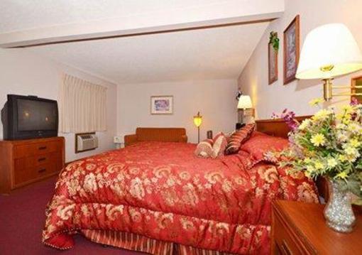 фото отеля Econo Lodge Inn & Suites Bettendorf