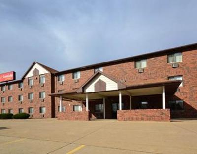 фото отеля Econo Lodge Inn & Suites Bettendorf