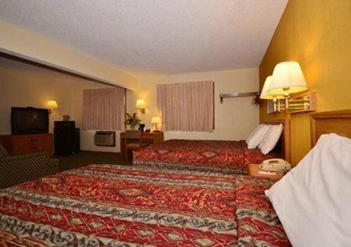 фото отеля Econo Lodge Inn & Suites Bettendorf