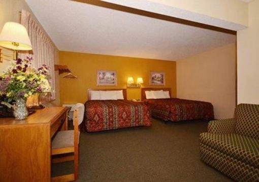 фото отеля Econo Lodge Inn & Suites Bettendorf