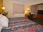 фото отеля Econo Lodge Inn & Suites Bettendorf