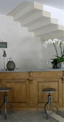 фото отеля Chambres d'Hotes La Maison de Leonie