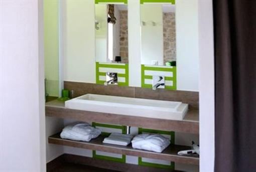 фото отеля Chambres d'Hotes La Maison de Leonie