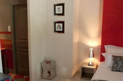 фото отеля Chambres d'Hotes La Maison de Leonie