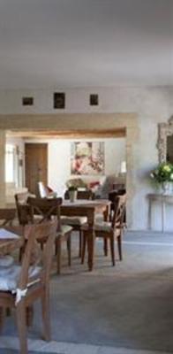 фото отеля Chambres d'Hotes La Maison de Leonie
