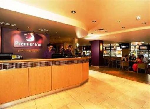 фото отеля Premier Inn City Centre Belfast