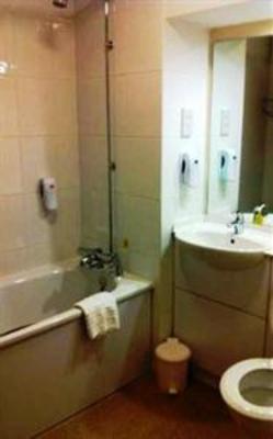 фото отеля Premier Inn City Centre Belfast