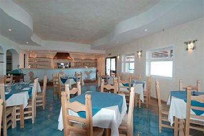 фото отеля Moresco Hotel Santa Teresa Di Gallura