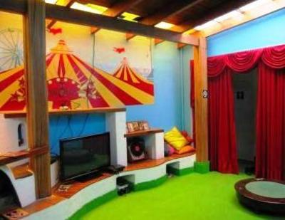 фото отеля Cirque Hostel