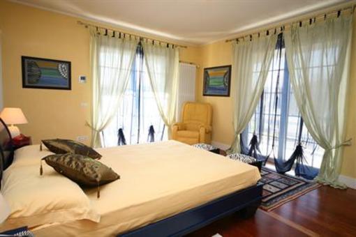 фото отеля Villa Alice Bed & Breakfast