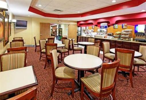 фото отеля Holiday Inn Express Hotel & Suites Crossville