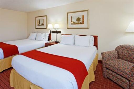 фото отеля Holiday Inn Express Hotel & Suites Crossville
