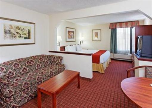 фото отеля Holiday Inn Express Hotel & Suites Crossville