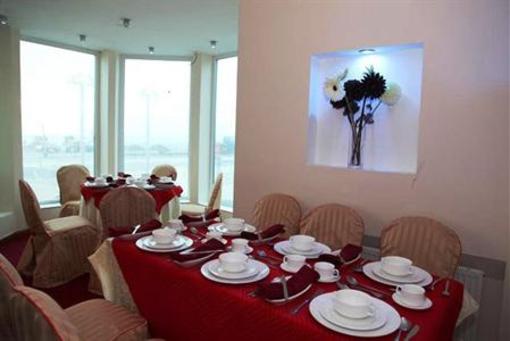 фото отеля New Ocean's Hotel Blackpool