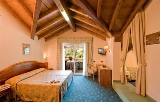 фото отеля Hotel Della Torre Stresa