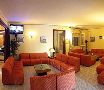 фото отеля Hostal Bonavista Calella