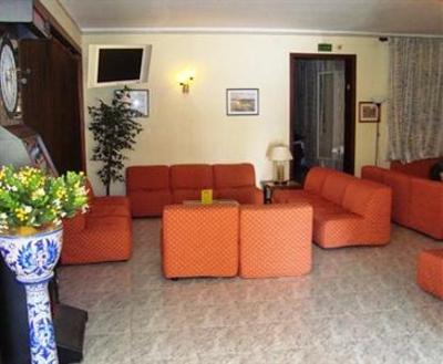 фото отеля Hostal Bonavista Calella