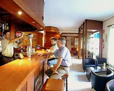 фото отеля Hostal Bonavista Calella