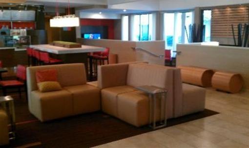 фото отеля Courtyard Hotel Las Colinas Irving