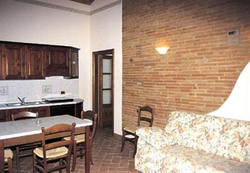 фото отеля Casale Etrusco Apartment Castagneto Carducci