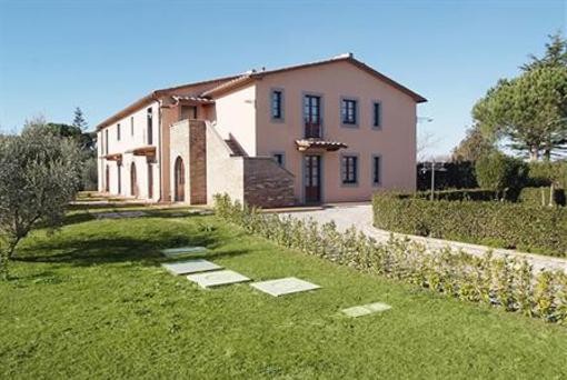 фото отеля Casale Etrusco Apartment Castagneto Carducci
