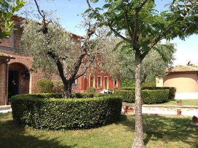 фото отеля Casale Etrusco Apartment Castagneto Carducci