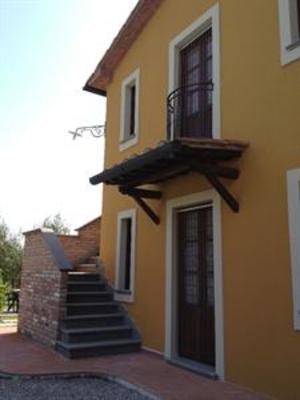 фото отеля Casale Etrusco Apartment Castagneto Carducci