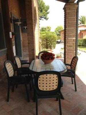 фото отеля Casale Etrusco Apartment Castagneto Carducci