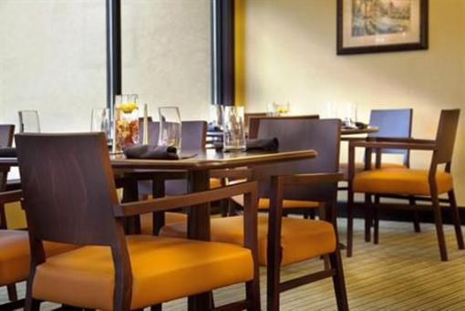 фото отеля Holiday Inn Gurnee Convention Center