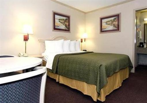 фото отеля Quality Inn & Suites Myrtle Beach