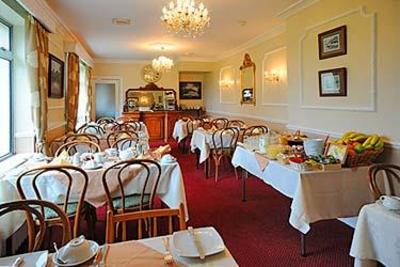 фото отеля Castlelodge Guesthouse Killarney