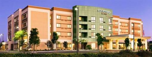 фото отеля Courtyard San Diego Oceanside