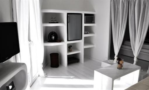 фото отеля Salt Suites and Executive Rooms