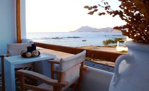 фото отеля Salt Suites and Executive Rooms
