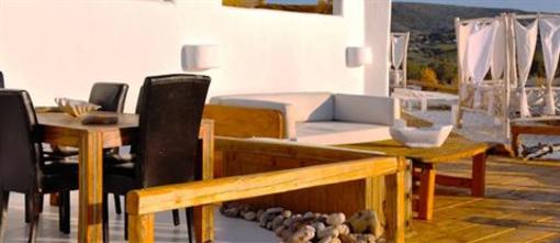 фото отеля Salt Suites and Executive Rooms